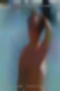 kind nude looking for kinky girls kind nude looking for kinky girls