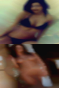 men and Richland WA women having sex in a bathtub