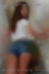 we love swinging sexy horny women with black cocks